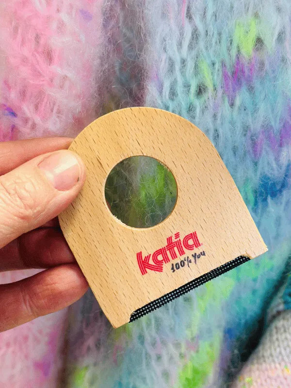 Katia lint comb