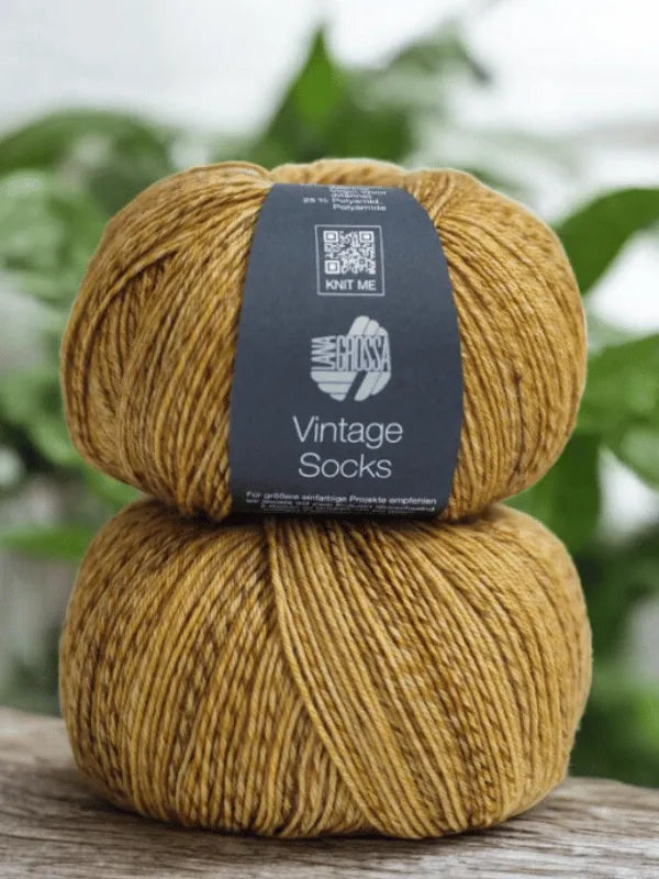 Eero Sock Pattern finger and Lana Grossa Vintage socks