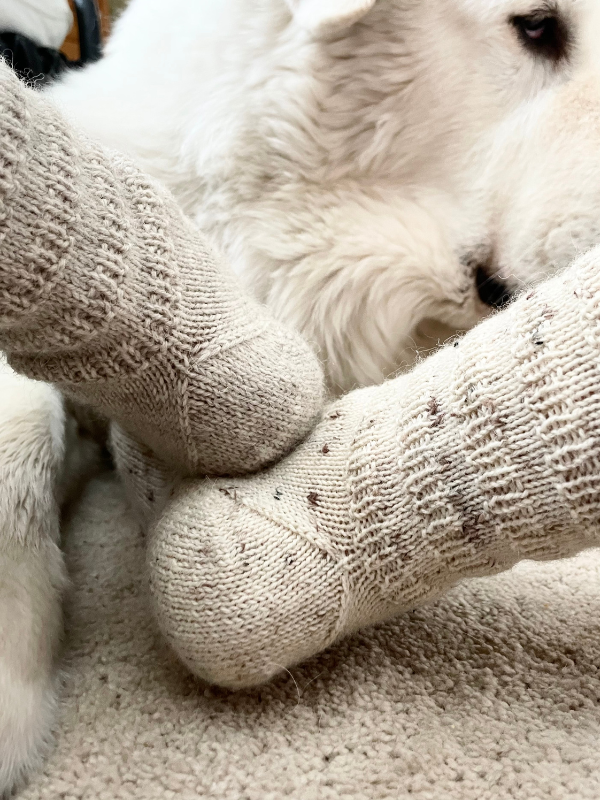 Juhani sock pattern PDF+ Lana Grossa Meilenweit Tweed