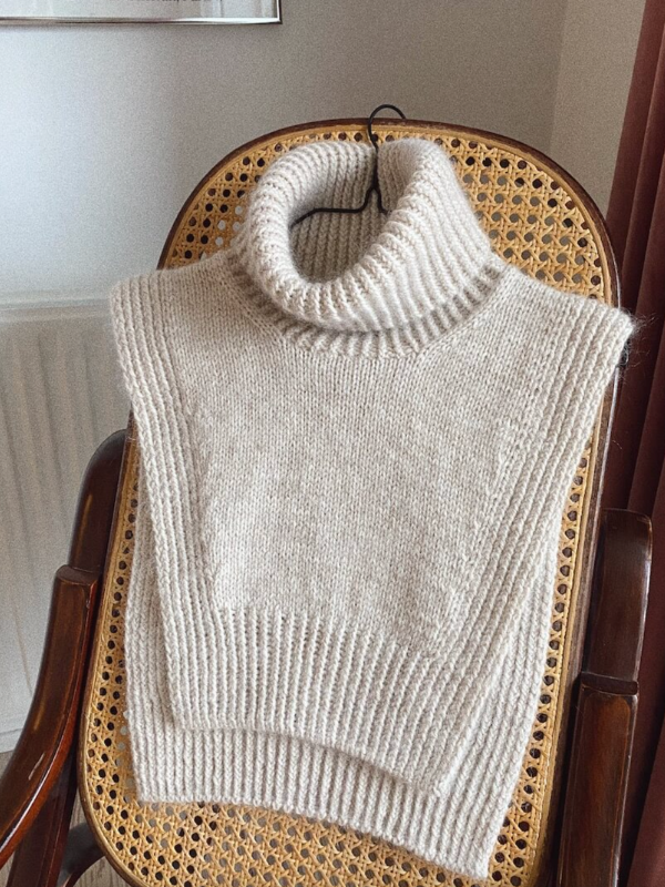 PetiteKnit Terrazo neck knitting pattern