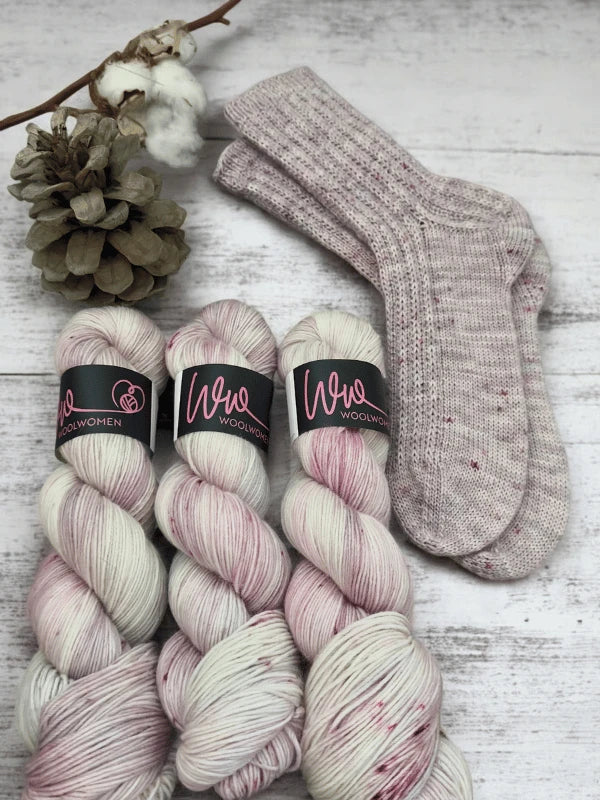 Hipsis sukkaohje + WoolWomen alpaca sock