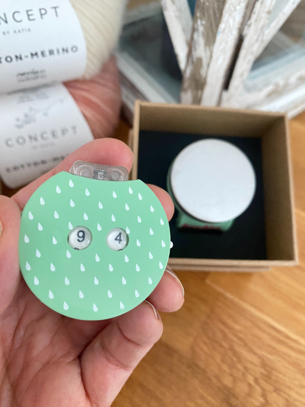 Katia Floor counter with magnet