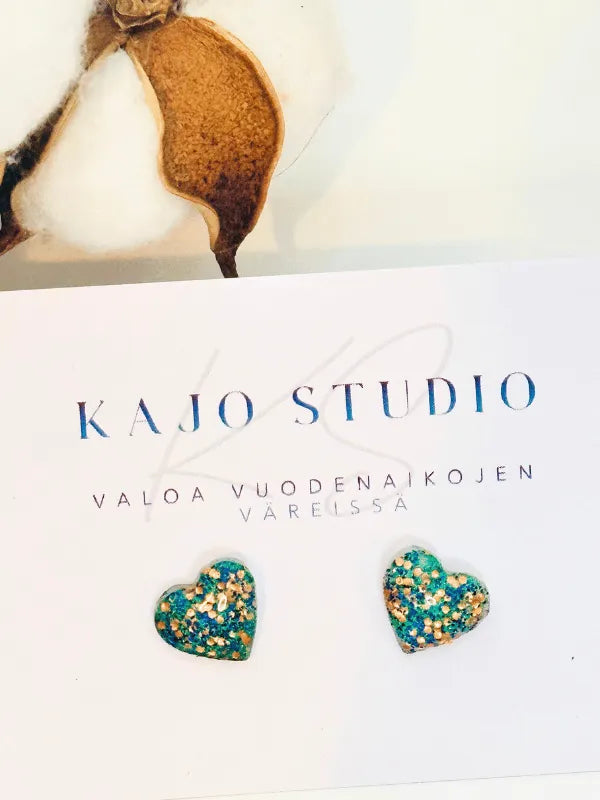 Kajo Studio Sydänmuotoiset korvakorunapit