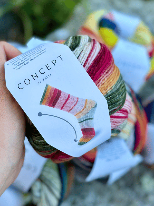 Katia SYMMETRIC SOCKS &amp; MORE - ILLUSION