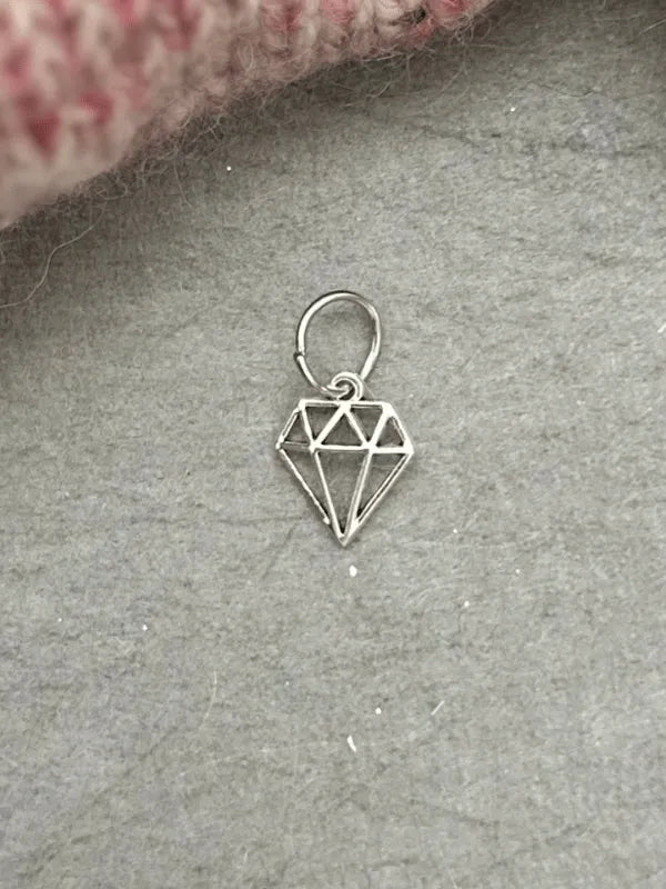 KNITS by Cindy Ekma stitch markers