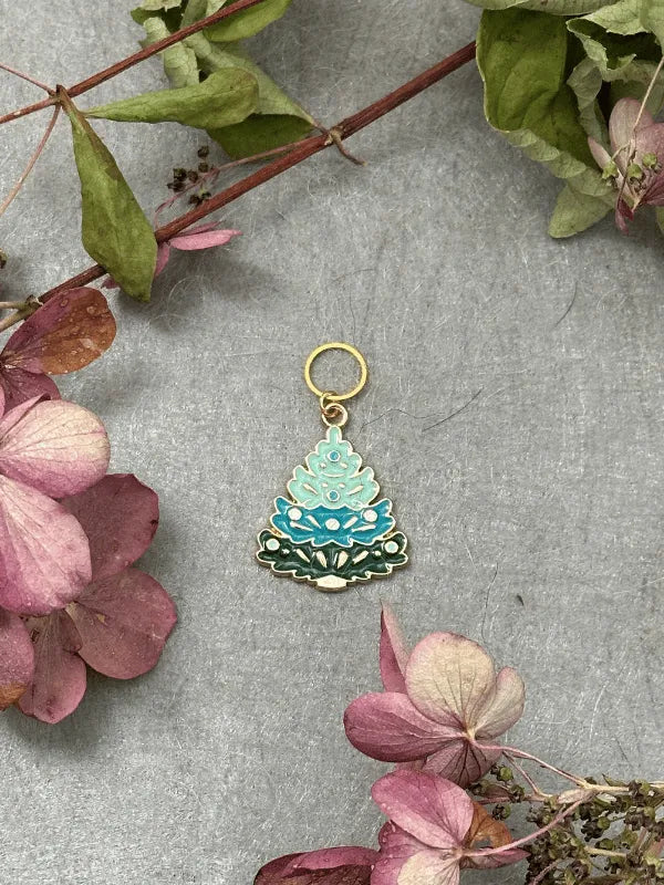 KNITS by Cindy Ekma stitch markers