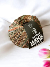 Lang yarns Wool Addicts footprints