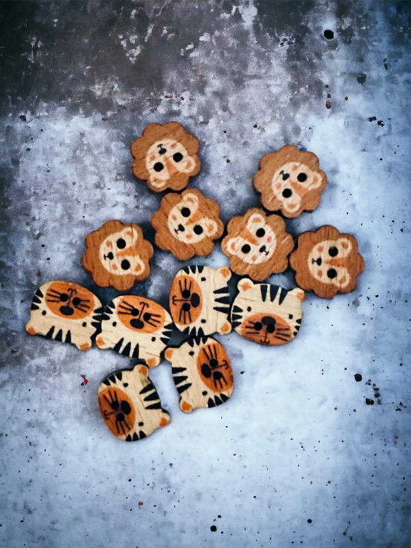 Animal buttons