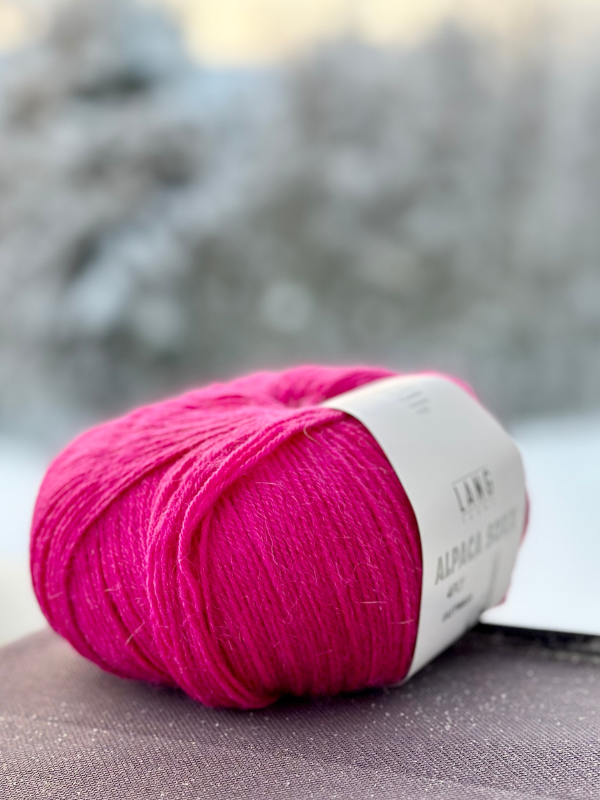 Instructions for Mittums gloves (PDF) + Lang Alpaca soxx 4ply 