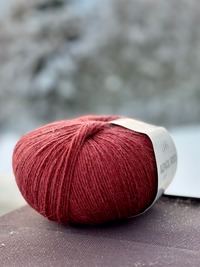 Instructions for Mittums gloves (PDF) + Lang Alpaca soxx 4ply 