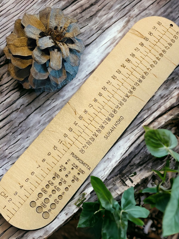 WoolWomen Stocking Gauge