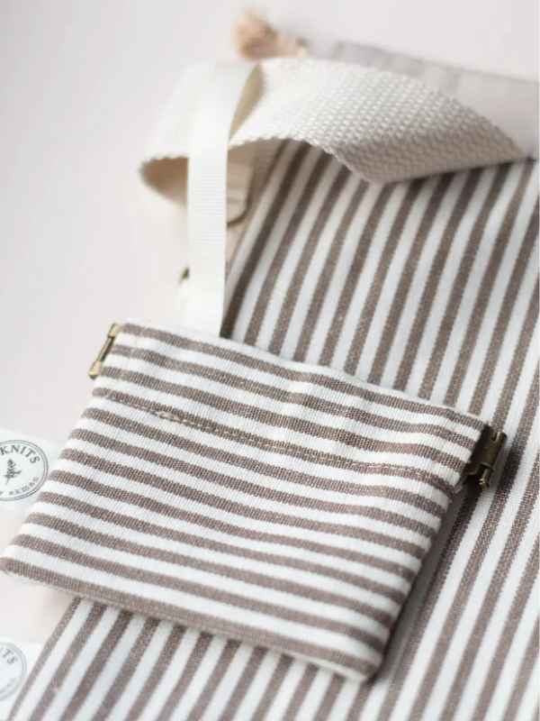 Knits Push Pouch project bag