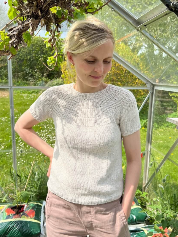 PetiteKnit - Anker's Summer Shirt knitting pattern