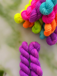 Neon merino sock minis