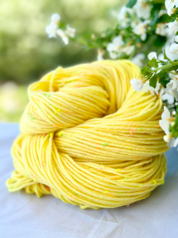 WoolWomen neon tweed