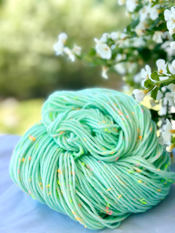 WoolWomen neon tweed