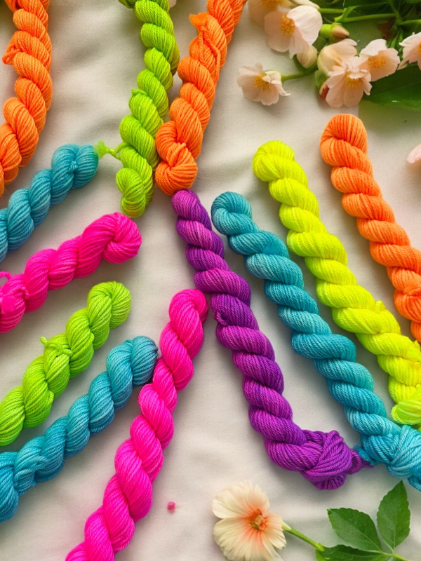 Neon merino sock minis