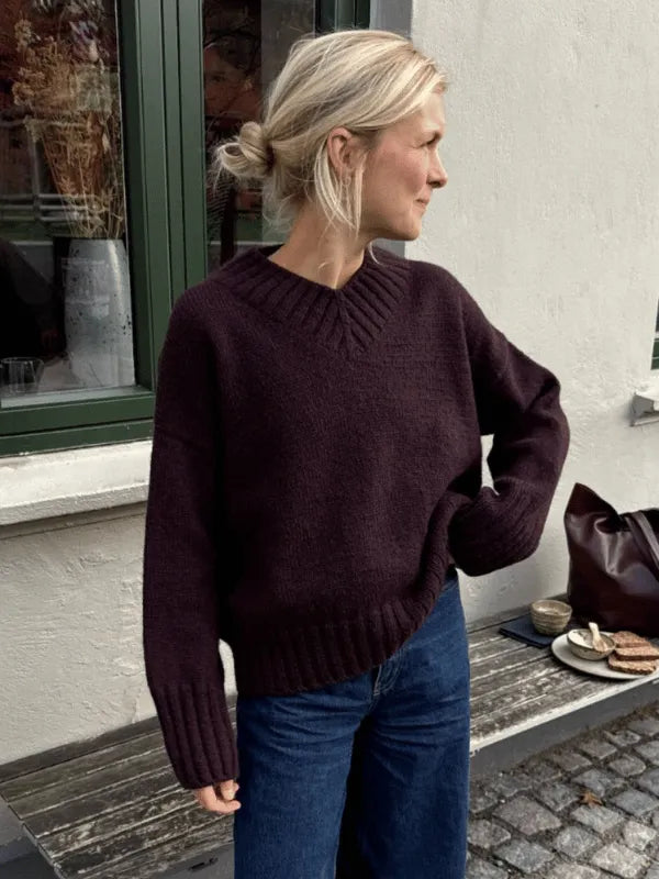 Petiteknit Hannah Sweater V-neck Suomi