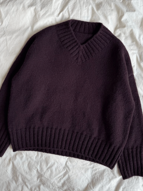 Petiteknit Hannah Sweater V-neck Suomi