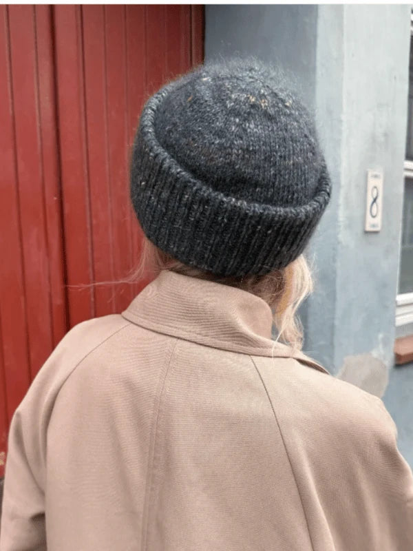 Petiteknit hat