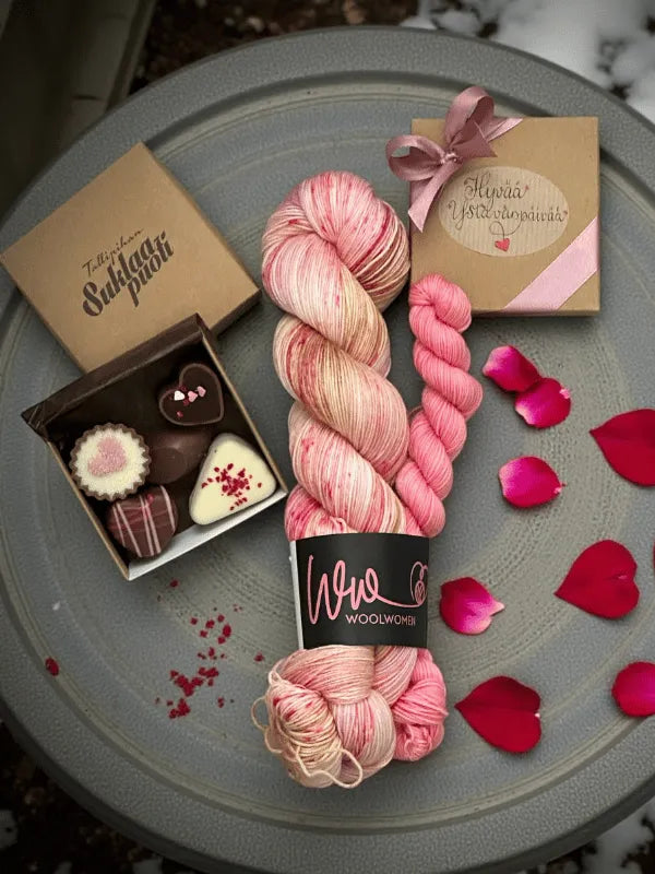 WoolWomen Pink Truffle ystävänpäiväsetti