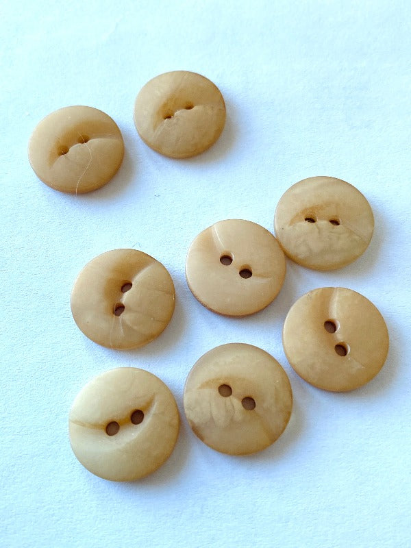Plastic button 15mm - Beige