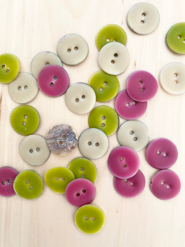 Pearl button 20mm enamel